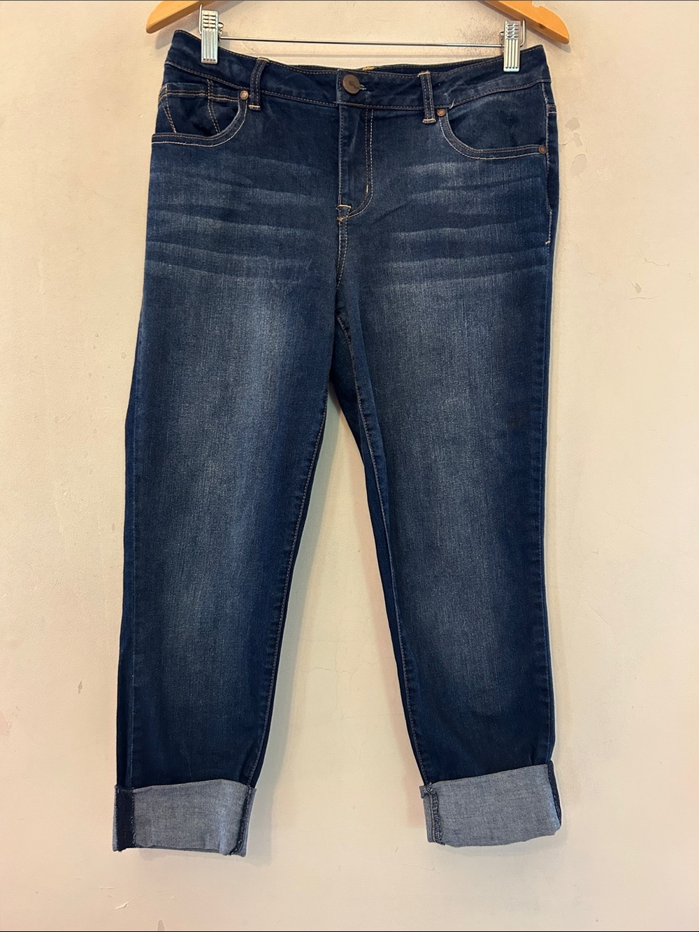 1822 Denim wide cuffed Taylor style denim jeans Size 10 EUC